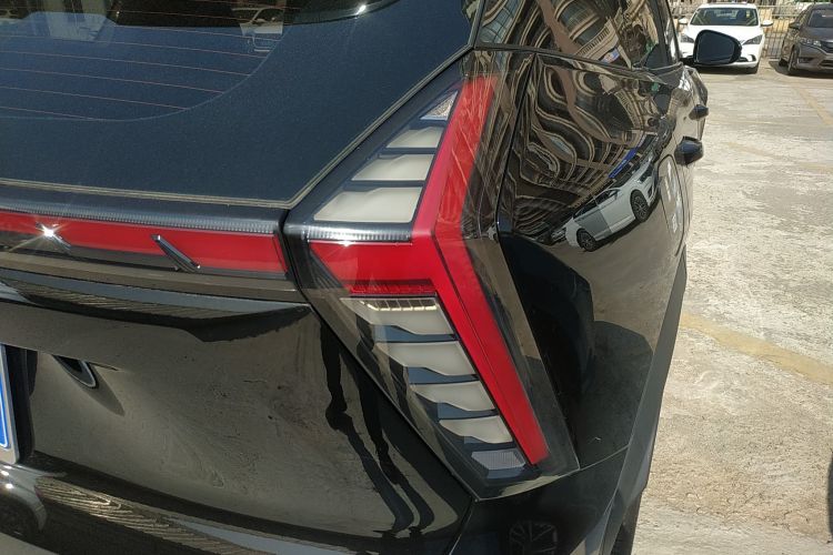 GEELY Boyue L 2023 car image #8