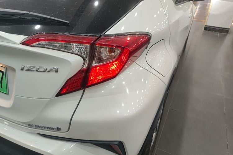 Toyota Izoa E 2020 imagen de coche #8