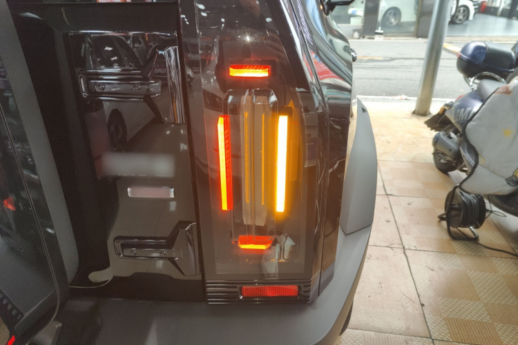 Jetour Traveller 2023 car image #8