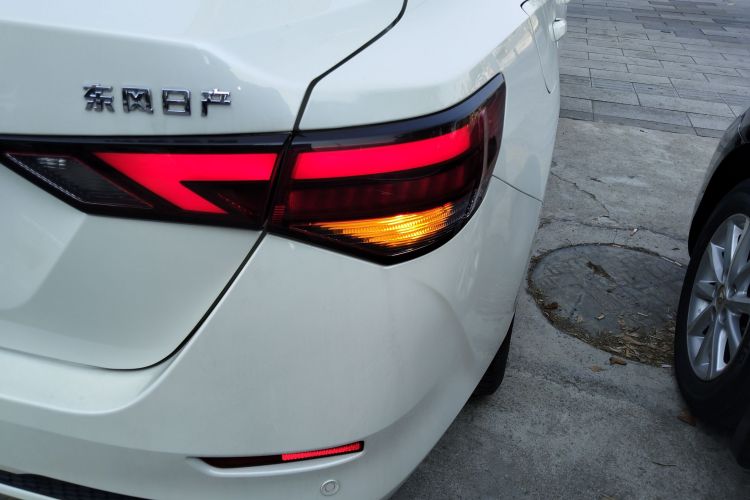 Nissan Sylphy 2023 car image #8