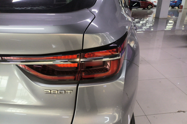 Changan CS85 Coupe 2021 car image #8