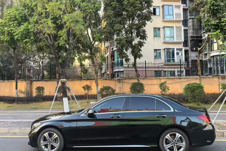 Mercedes-Benz C Class 2021 car image #8