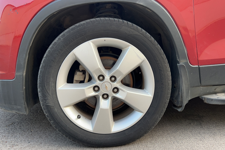 Chevrolet Tracker 2015 car image #8