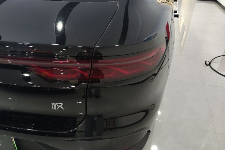 BYD Han 2024 car image #8