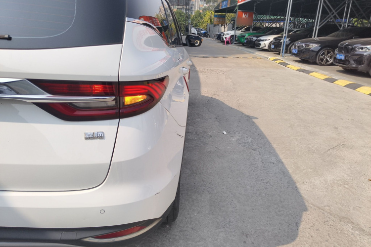 GEELY JiaJi 2021 car image #8