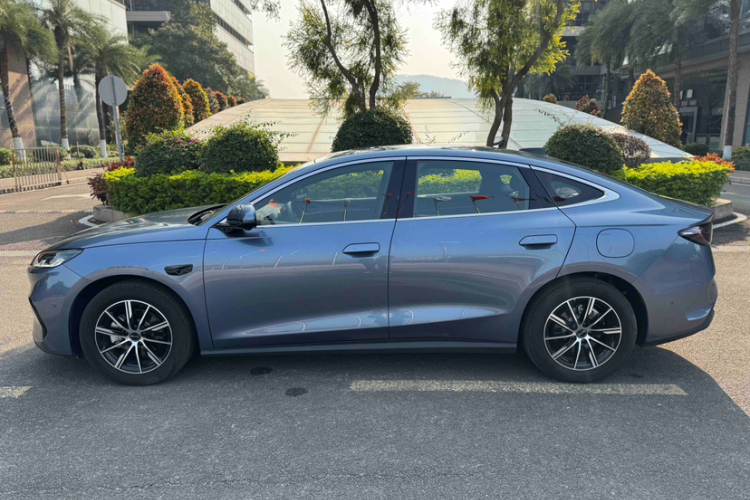 BYD Seal 06 New Energy 2025 car image #8