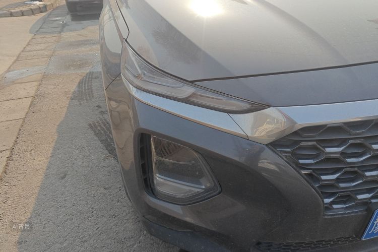 Hyundai Santa Fe 2021 car image #8