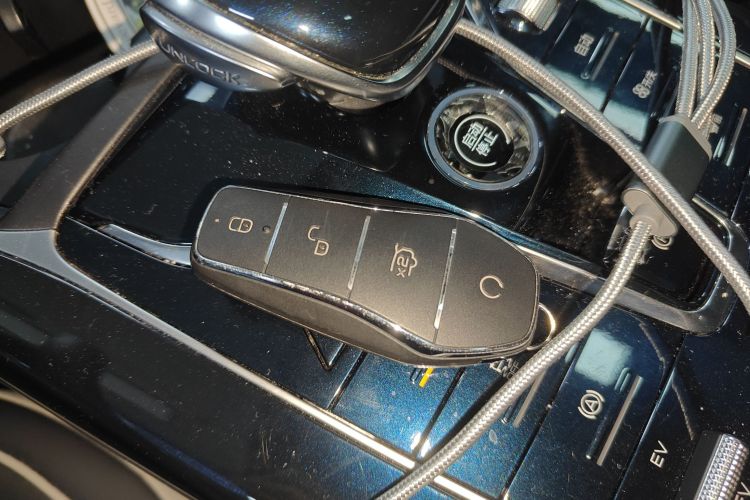 BYD Qin Plus 2022 #8 BYD Qin Plus 2022 car image #8