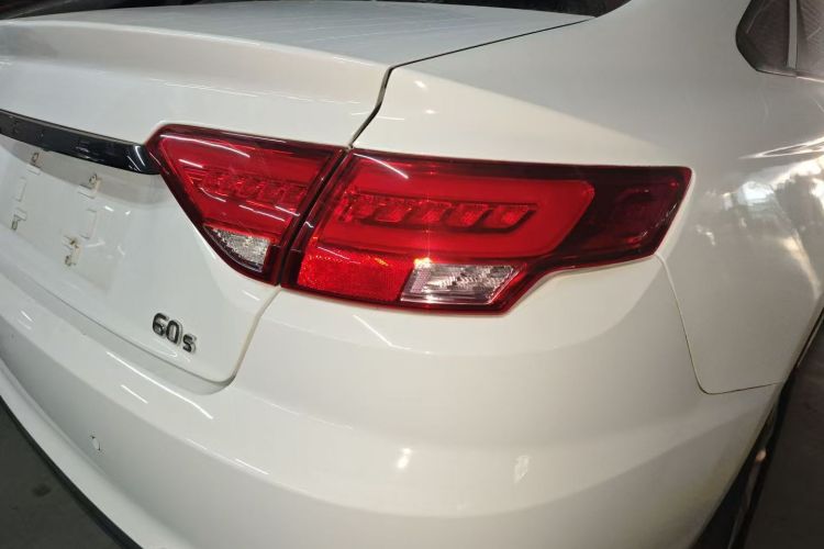 Livan Maple 60S 2024 imagen de coche #8