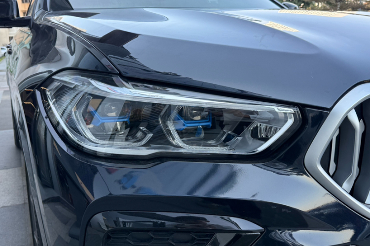 BMW X6 2021 #8 BMW X6 2021 car image #8