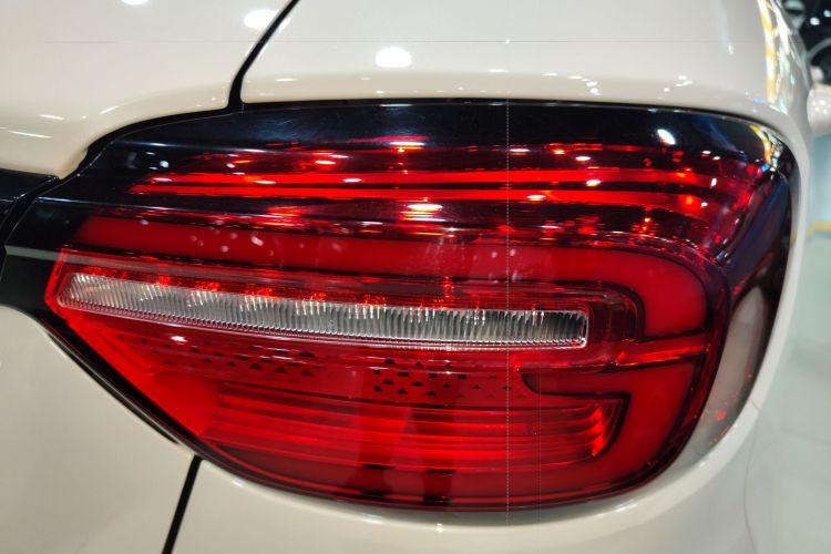 零跑汽车 零跑T03 2023 汽车图片 #8