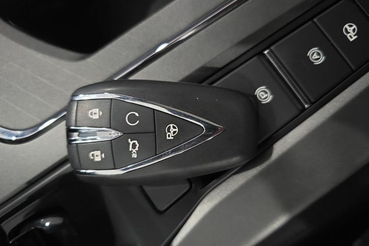 Changan X5 PLUS 2024 #8 Changan X5 PLUS 2024 صورة سيارة #8