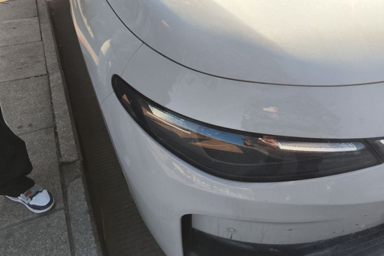 零跑汽车 零跑C10 2024 汽车图片 #8