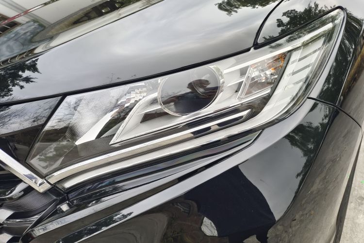 Honda UR-V 2022 #8 Honda UR-V 2022 car image #8