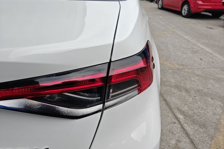 Toyota Corolla 2019 #8 Toyota Corolla 2019 car image #8