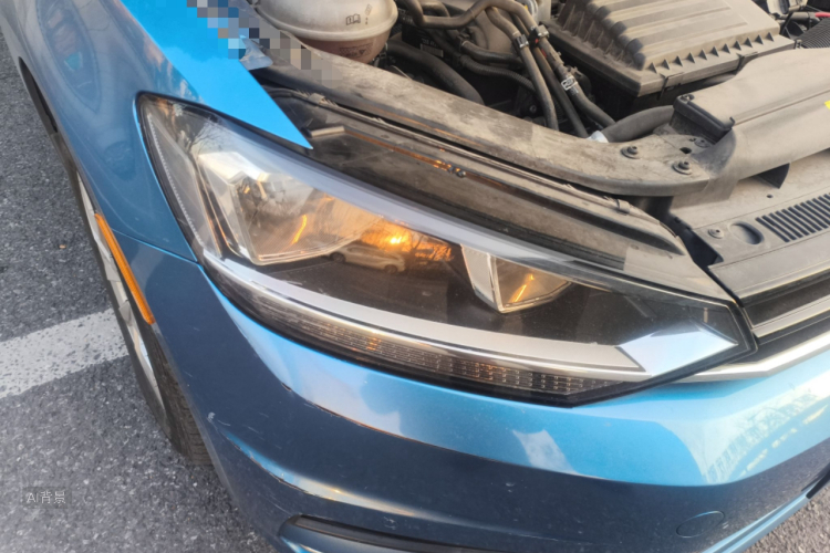 Volkswagen Touran 2019 car image #8