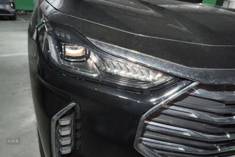X70 PLUS 2024 #8 X70 PLUS 2024 car image #8