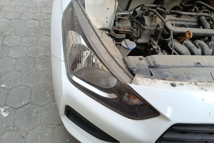 Hyundai Reina 2019 car image #8