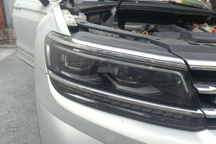 Volkswagen Tiguan L New Energy 2020 изображение автомобиля #8