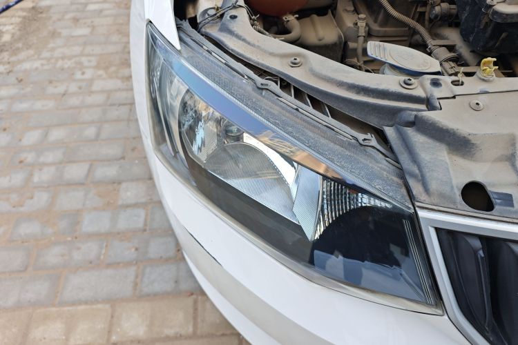 Skoda Fabia 2016 #8 Skoda Fabia 2016 car image #8