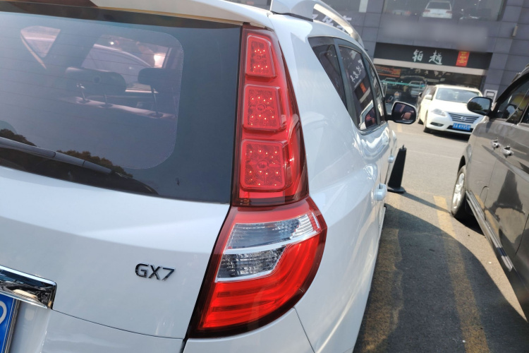 GEELY GX7 2016 #8 GEELY GX7 2016 car image #8