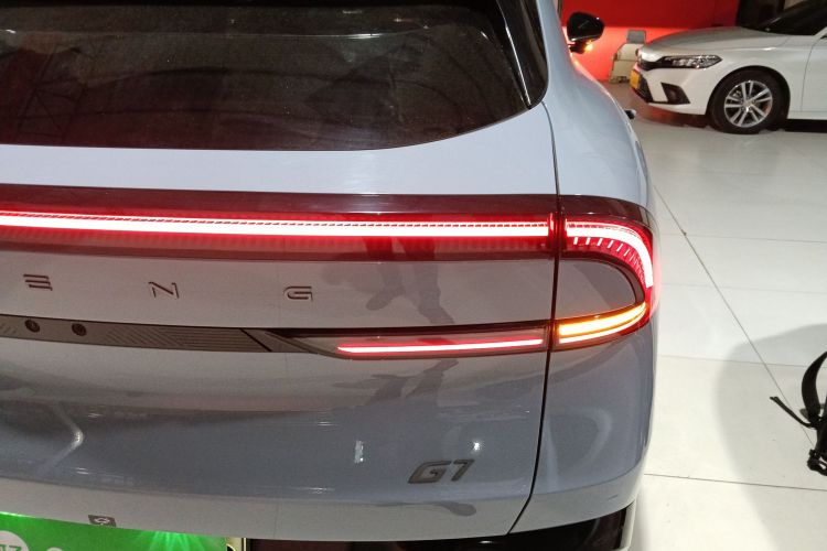 Xpeng G7 2025 #8 Xpeng G7 2025 car image #8