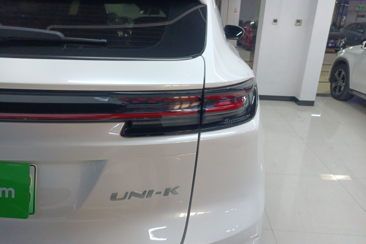 Changan UNI-K iDD 2023 #8 Changan UNI-K iDD 2023 immagine di auto #8