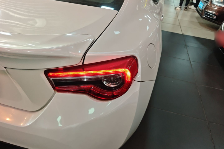 Toyota 86 2018 immagine di auto #8