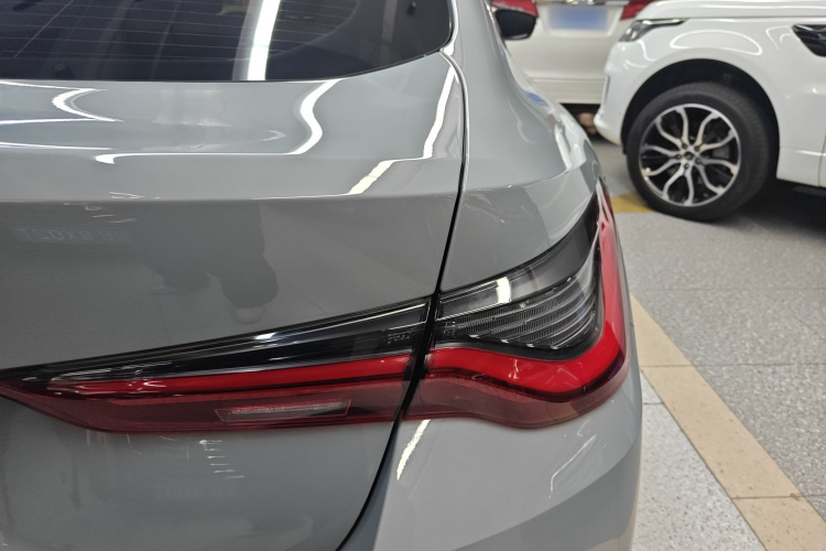 BMW 4 Series 2022 imagem de carro #8