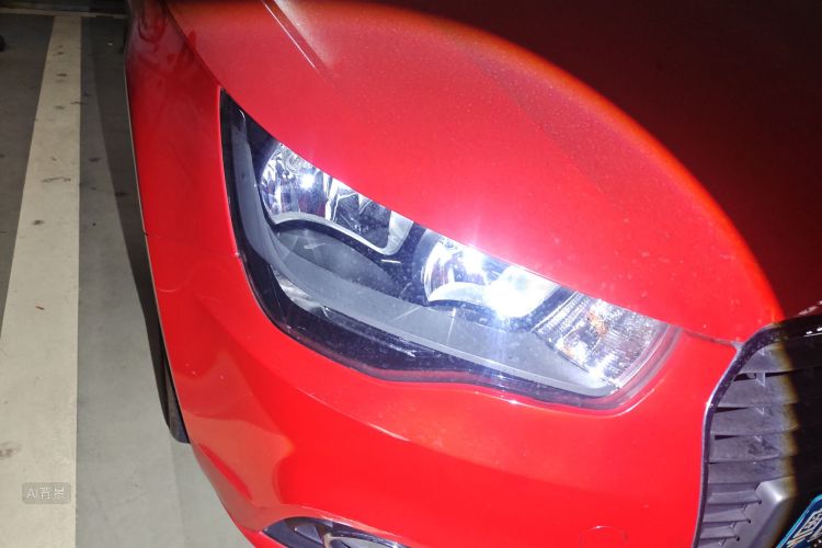 Audi A1 2013 car image #8