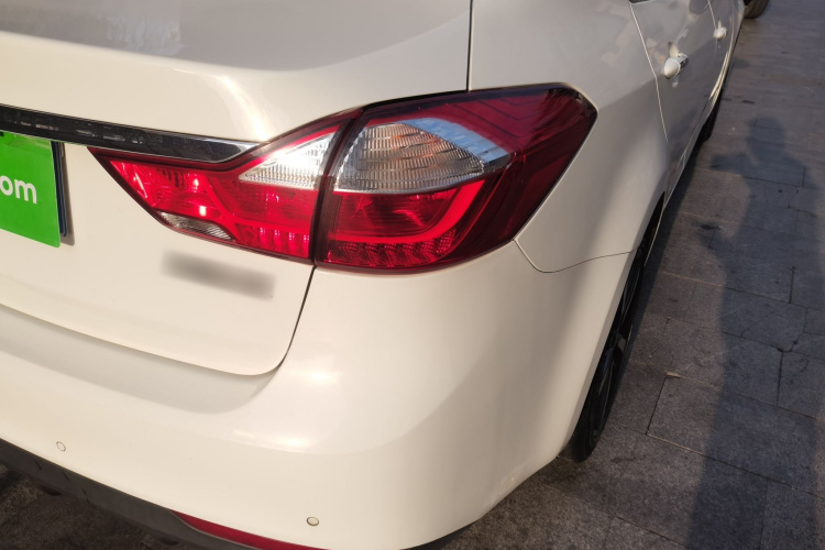 起亚 起亚K3 2018 汽车图片 #8