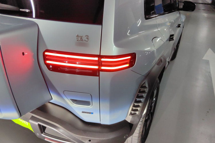 FangChengBao Tiger 3 2025 #8 FangChengBao Tiger 3 2025 car image #8