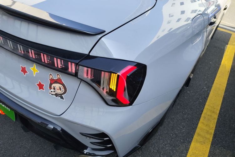Lynk & Co 03 2023 car image #8