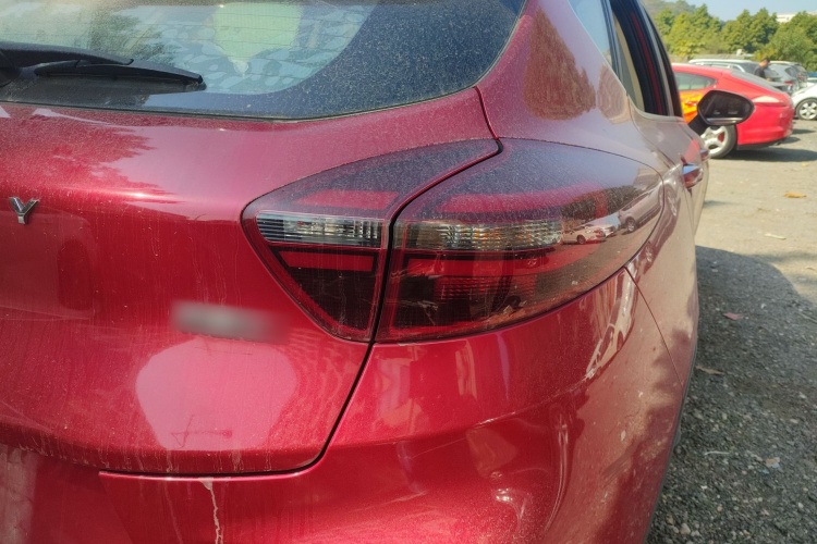 GEELY Emgrand GS 2020 #8 GEELY Emgrand GS 2020 car image #8