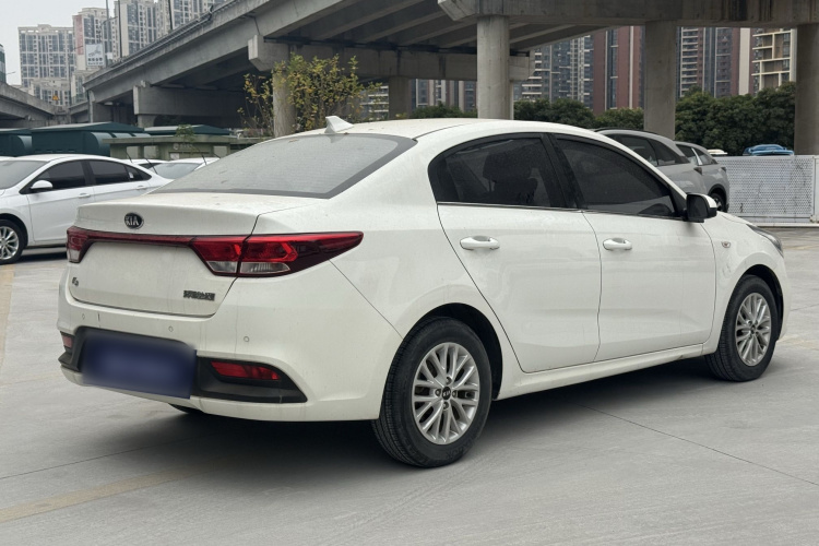 起亚 起亚K2 2017 汽车图片 #8