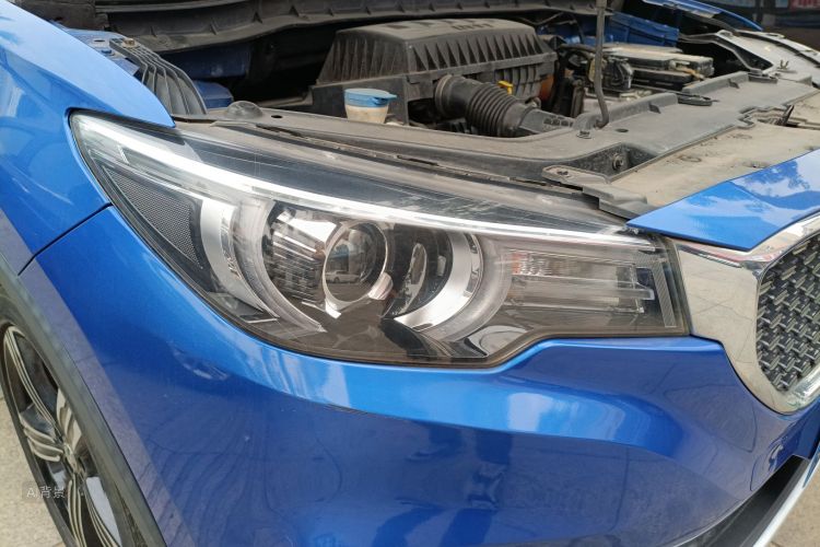 MG ZS 2019 car image #8