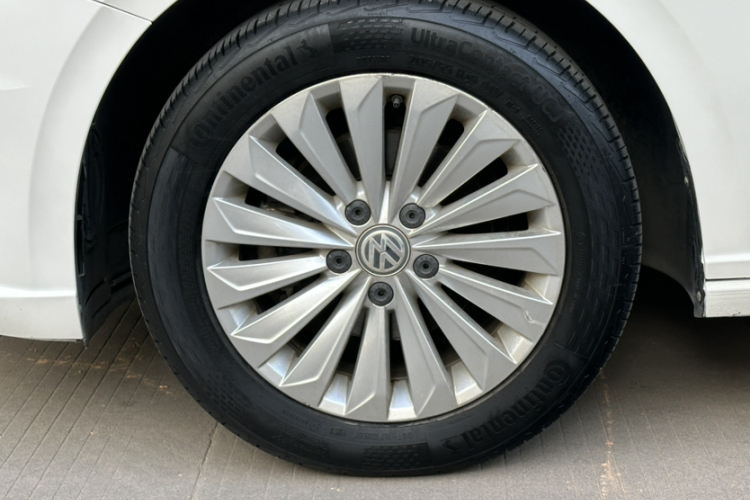 Volkswagen Lavida 2019 #8 Volkswagen Lavida 2019 car image #8