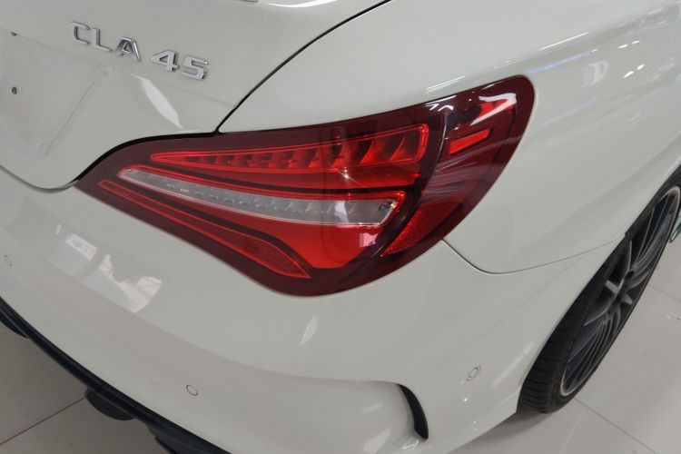 Mercedes-Benz CLA AMG 2018 car image #8
