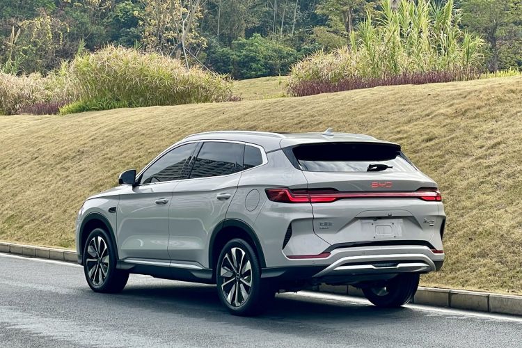 BYD Song Plus New Energy 2025 #8 BYD Song Plus New Energy 2025 car image #8