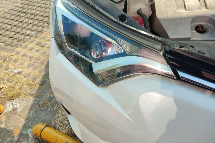 Toyota RAV4 2018 #8 Toyota RAV4 2018 car image #8