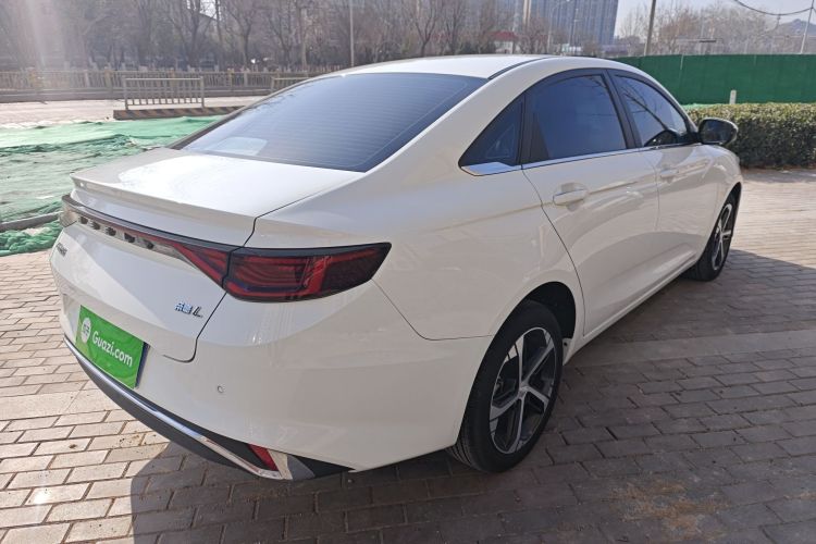 GEELY Emgrand L 2023 car image #8