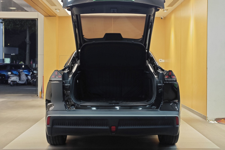 Deepal SL03 2024 #8 Deepal SL03 2024 car image #8