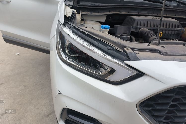 MG ZS 2020 car image #8