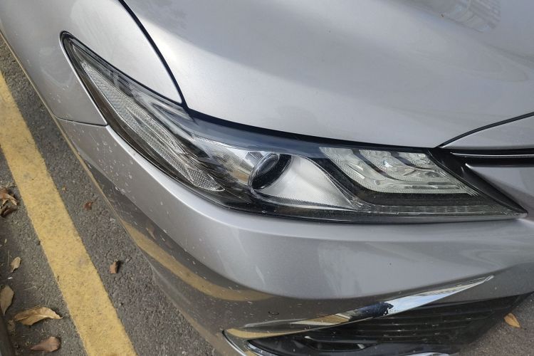 Toyota Camry 2021 car image #8