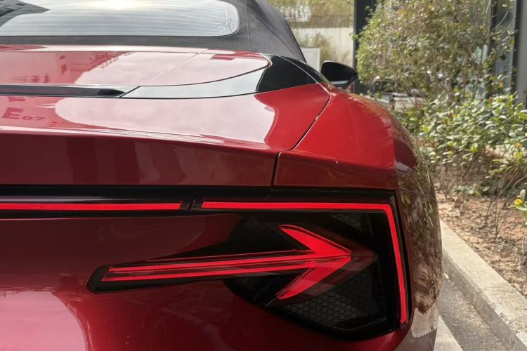 MG Cyberster 2023 car image #8