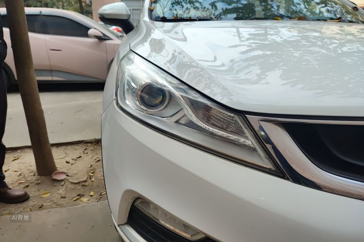 GEELY Emgrand GS 2018 car image #8