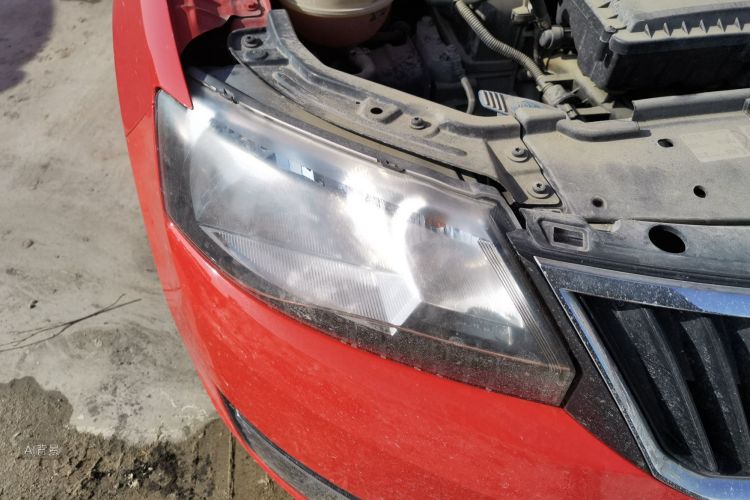 Skoda Rapid Spaceback 2014 car image #8