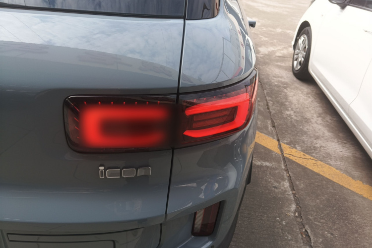 GEELY ICON 2019 car image #8