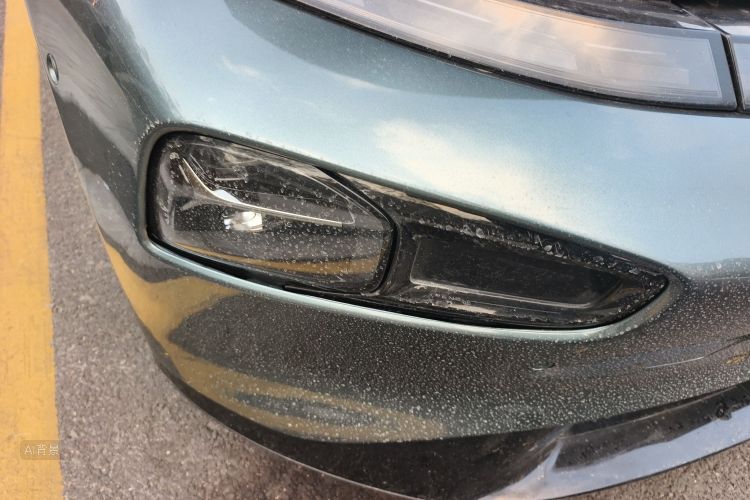 小鹏 小鹏P7 2023 汽车图片 #8