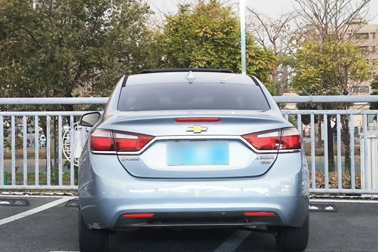 Chevrolet Cruze 2015 #8 Chevrolet Cruze 2015 immagine di auto #8